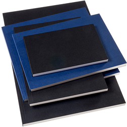 Softbook, 64 Seiten, 120 g., geprägter Umschlagkarton 300 g.